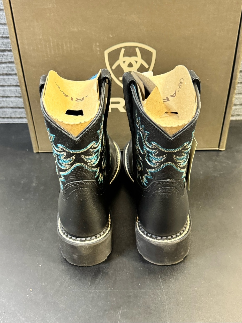 Ariat FatBaby Boots 6.5 B NWT - Picture 4 of 6